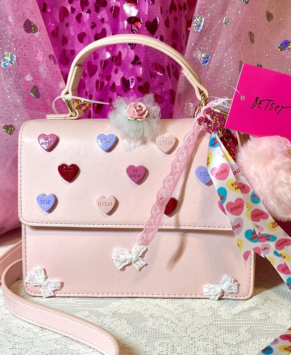 Betsey Johnson Conversation Hearts Candy Sweetheart Bag Purse Limited Edition